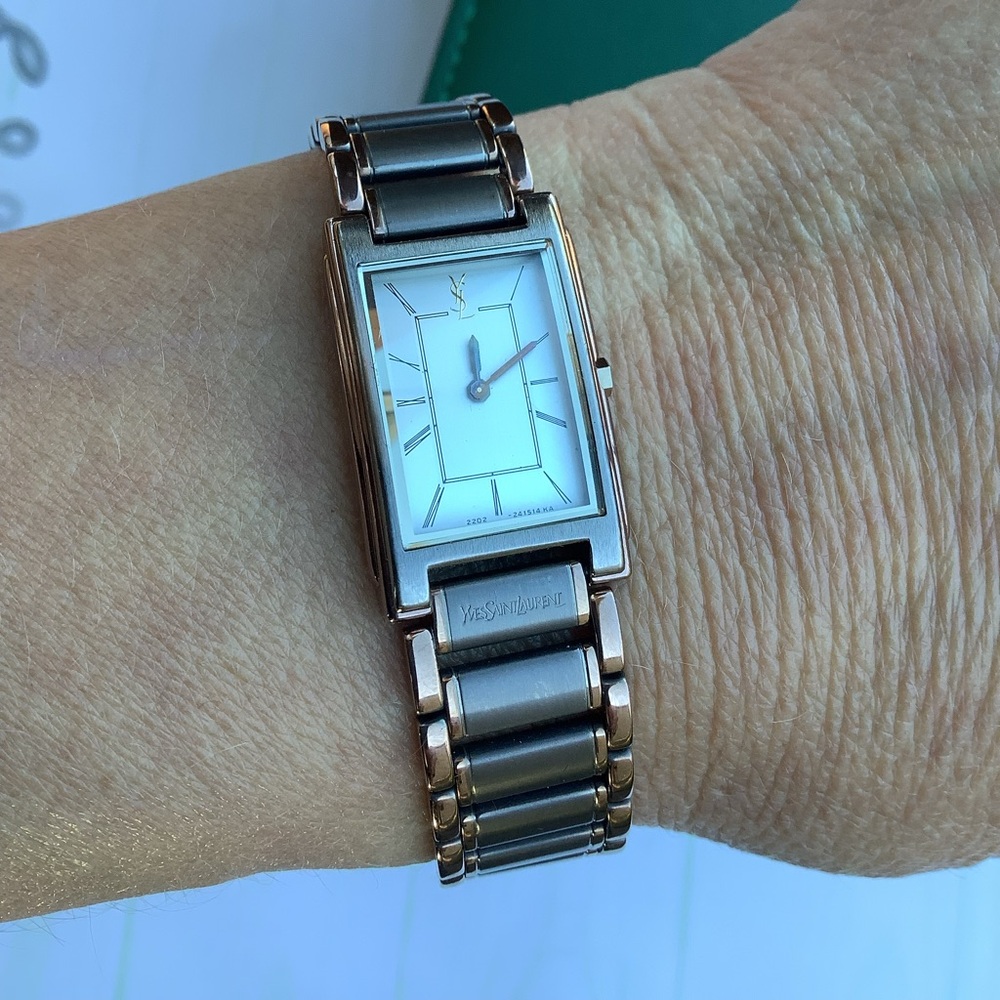 Ladies YVES SAINT LAURENT DRESS watch๐๐๐ - Picture 2 of 12